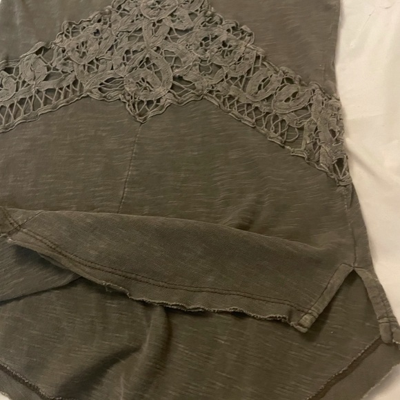 Free People T-Shirt - Picture 5 of 7